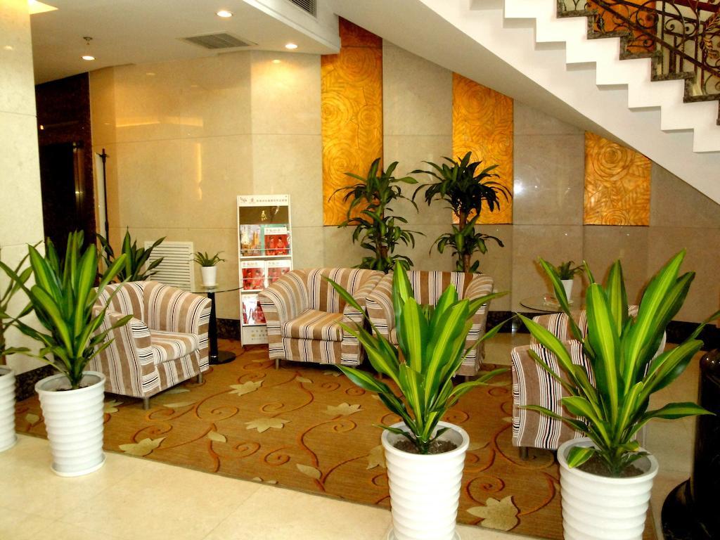 Overseas Chinese International Hotel Thanh Đảo Ngoại thất bức ảnh