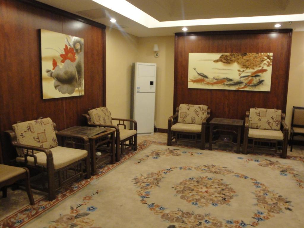 Overseas Chinese International Hotel Thanh Đảo Ngoại thất bức ảnh